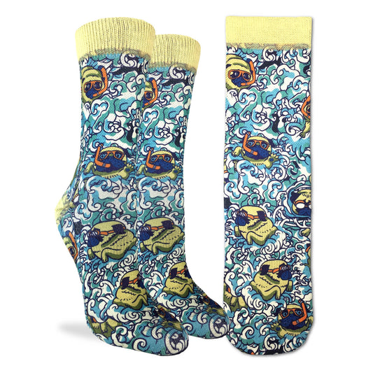 5102 - Swimming Pugs